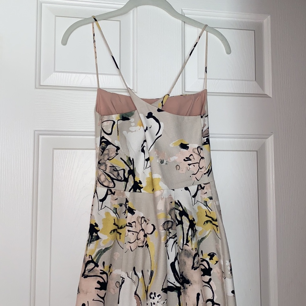 Dress - Picture 6 of 8